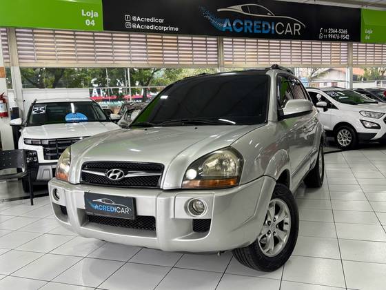 HYUNDAI TUCSON 2.0 MPFI GLS 16V 143CV 2WD GASOLINA 4P AUTOMÁTICO
